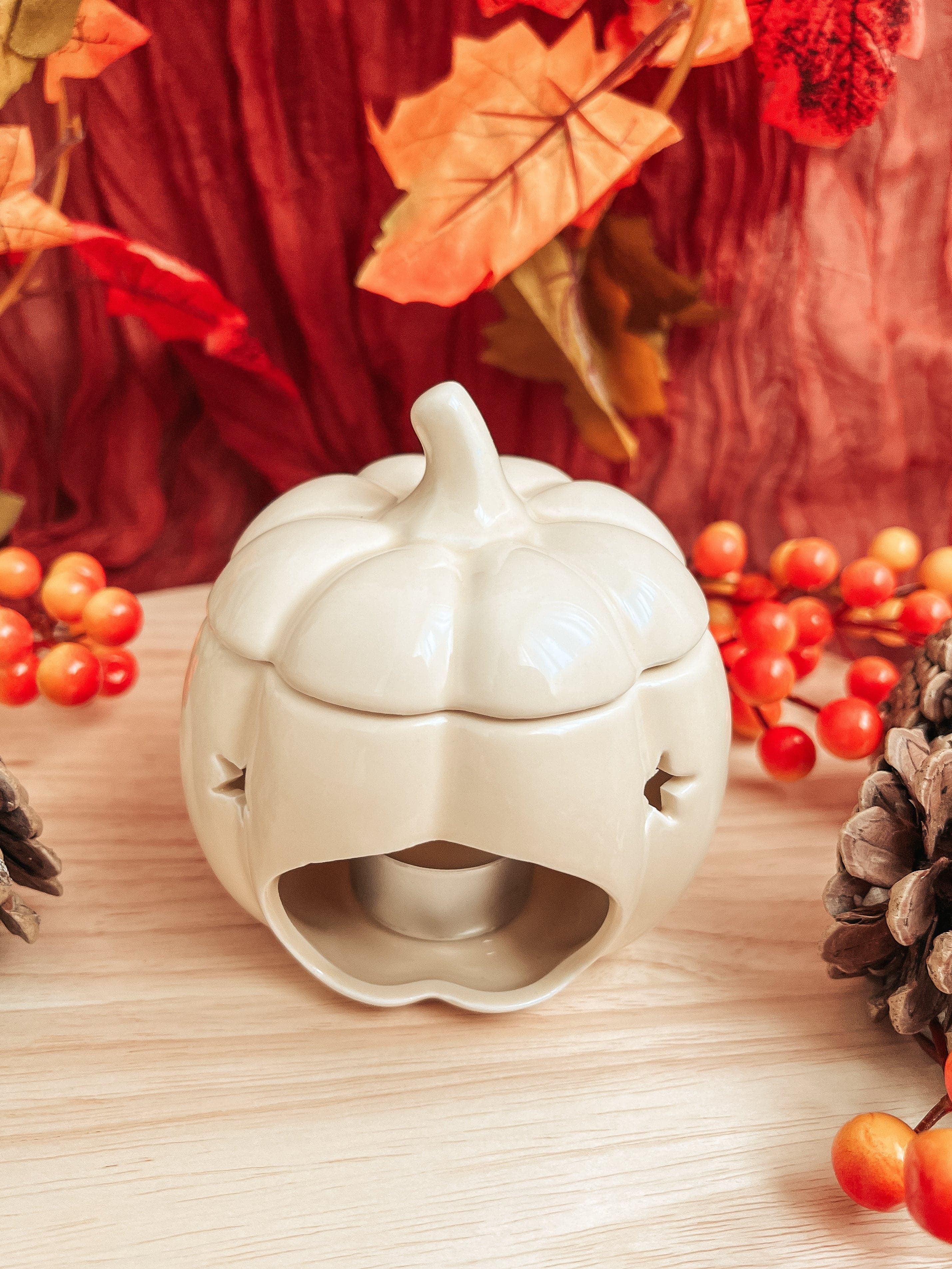 Cute Pumpkin | Wax melt burner, Aurora Glow