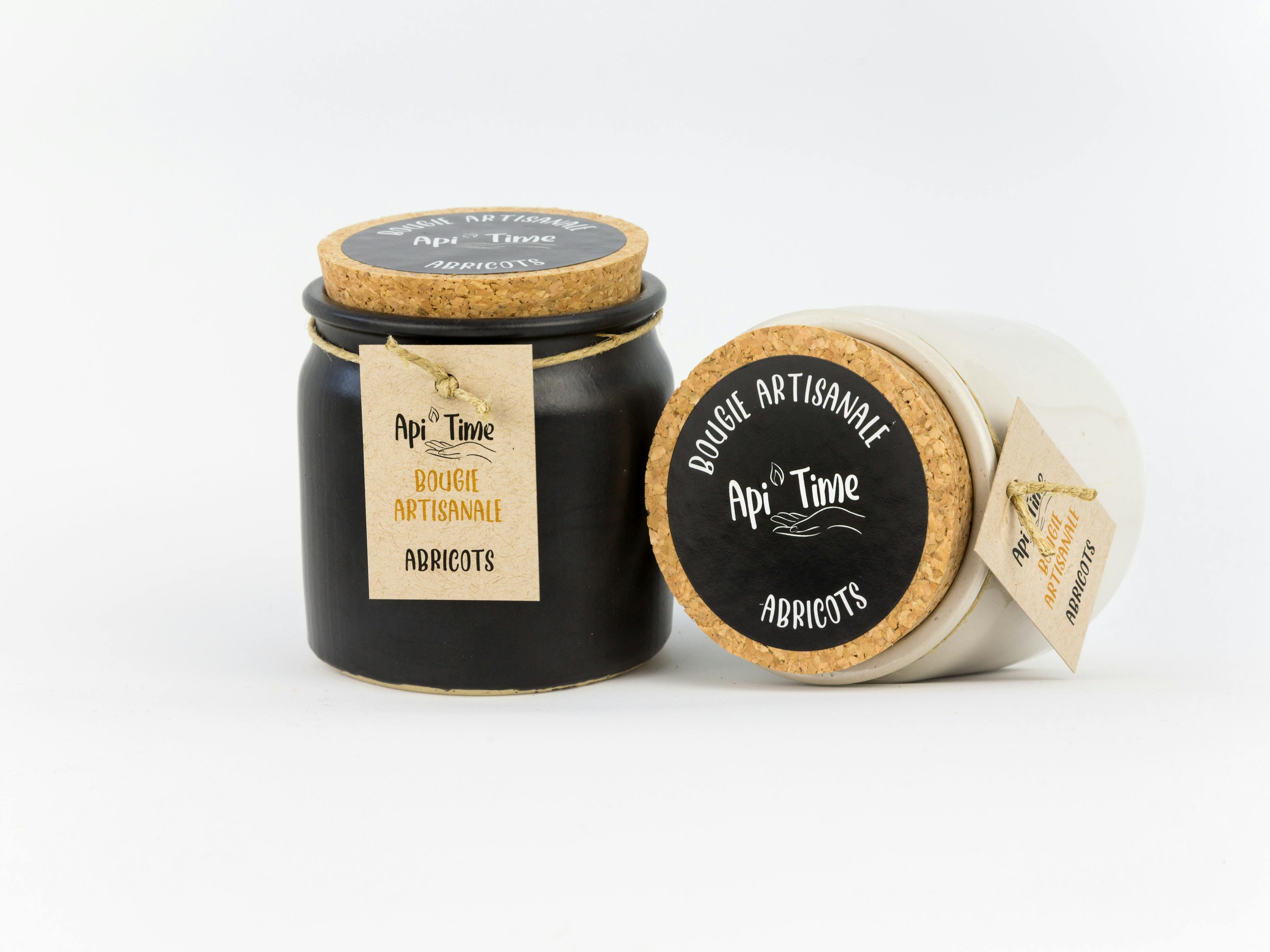 Bougies en pot céramique, parfum Abricot, produit artisanal en vente directe en Suisse