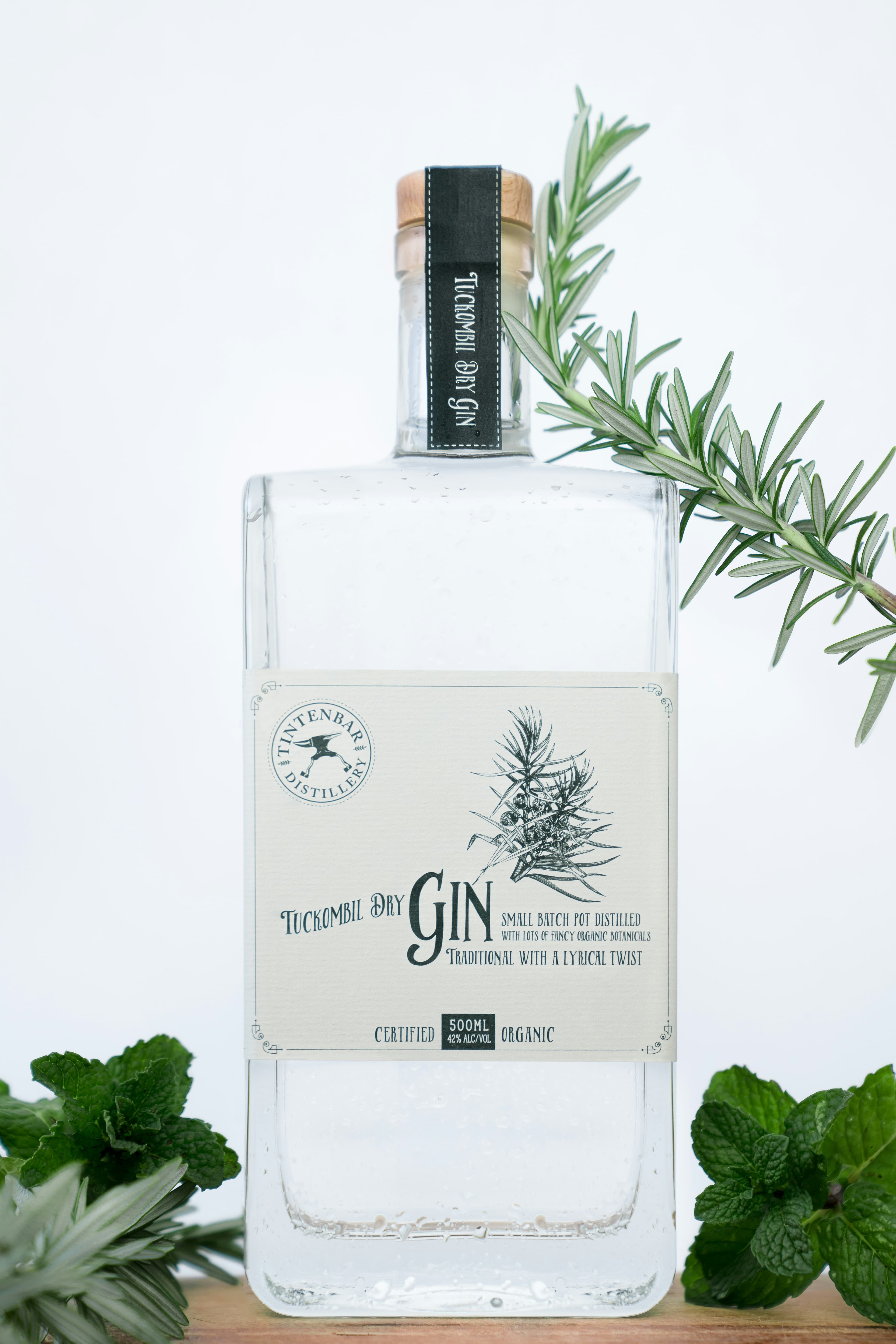 You propose your gins offers on our application. | Mimelis