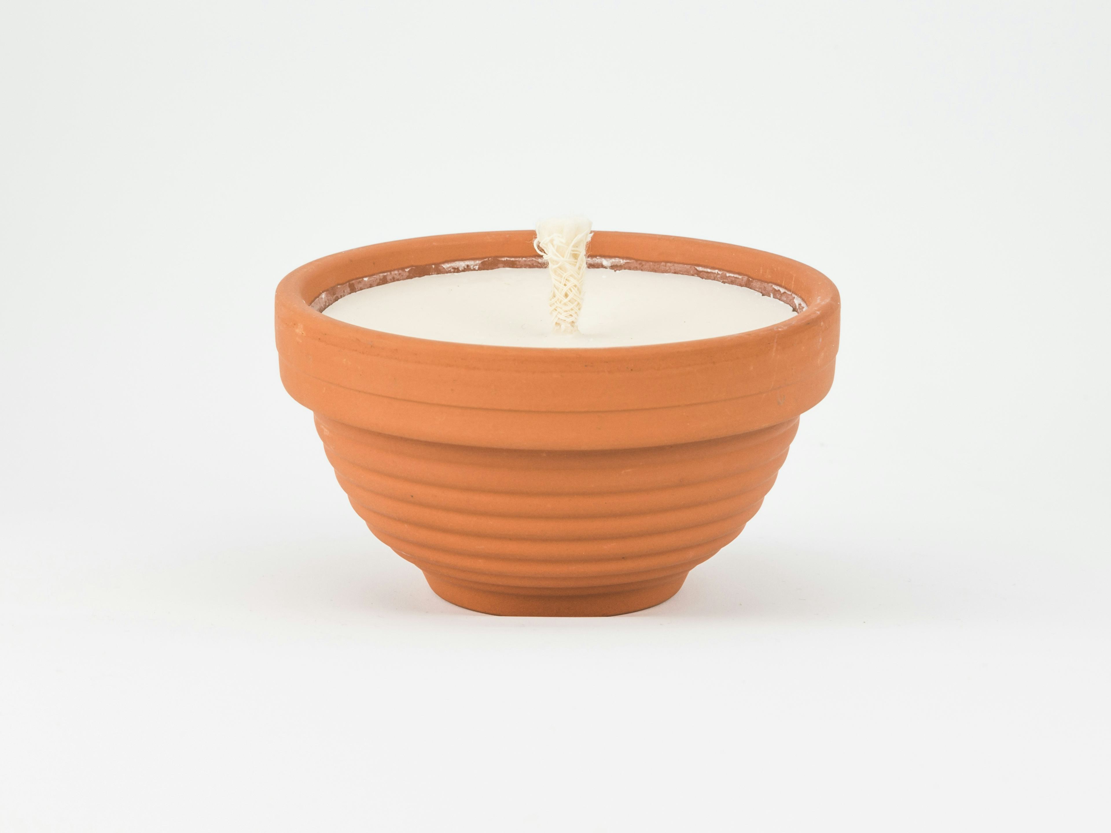 Bougies petit pot en terre cuite, parfum Noix de coco & Citronnelle, Le Goût du Miel, Courtepin, image 1 | Mimelis