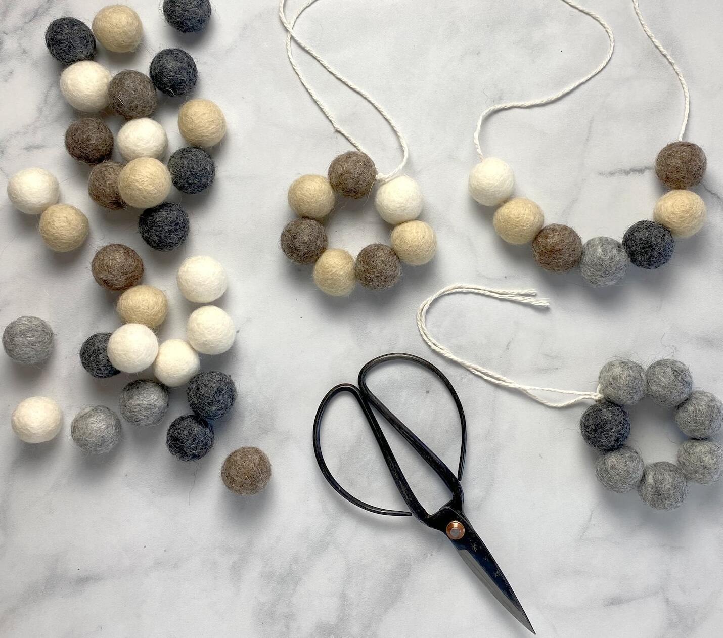 section.whatToSell.handicraft.title  image 4 | Mimelis