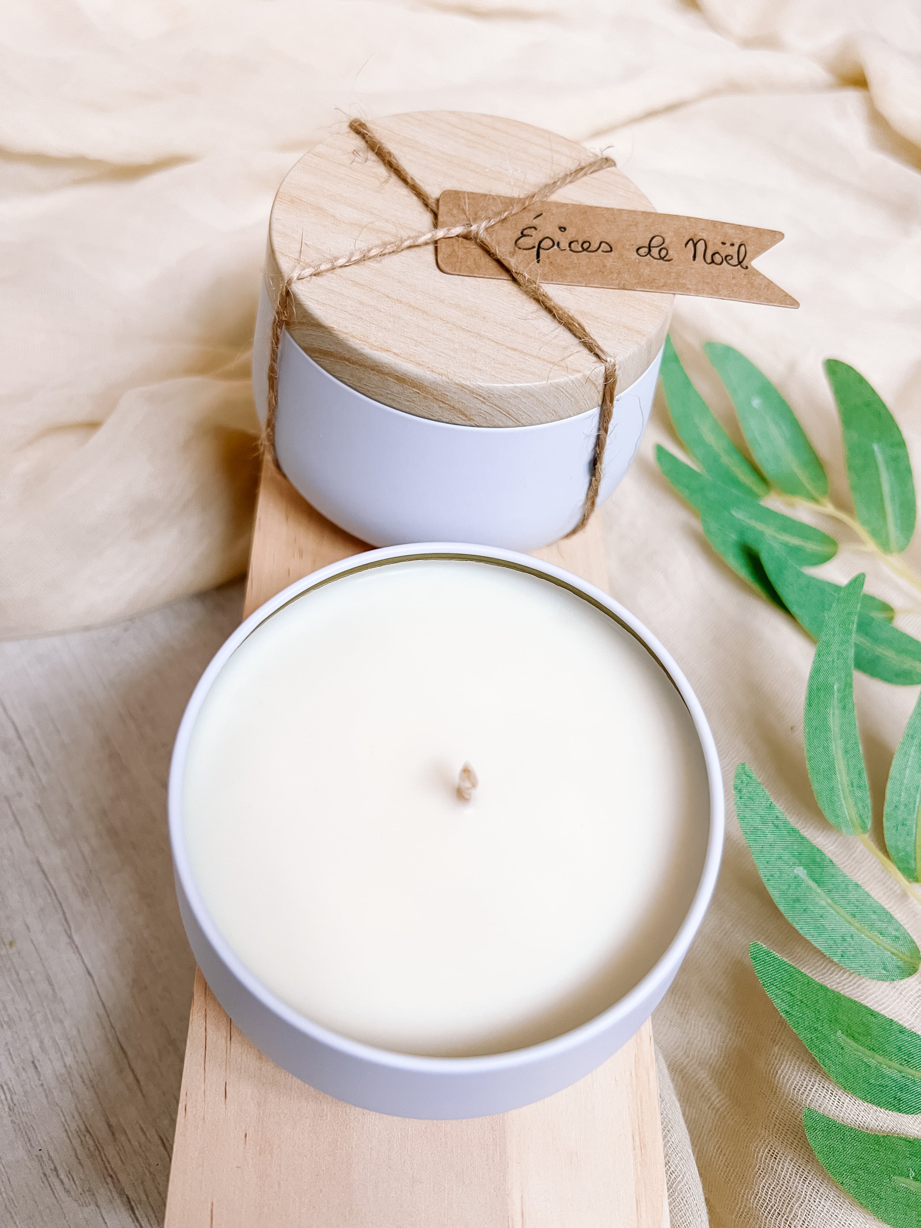 Bougie Épices de Noël, Aurora Glow, Lyss, image 1 | Mimelis