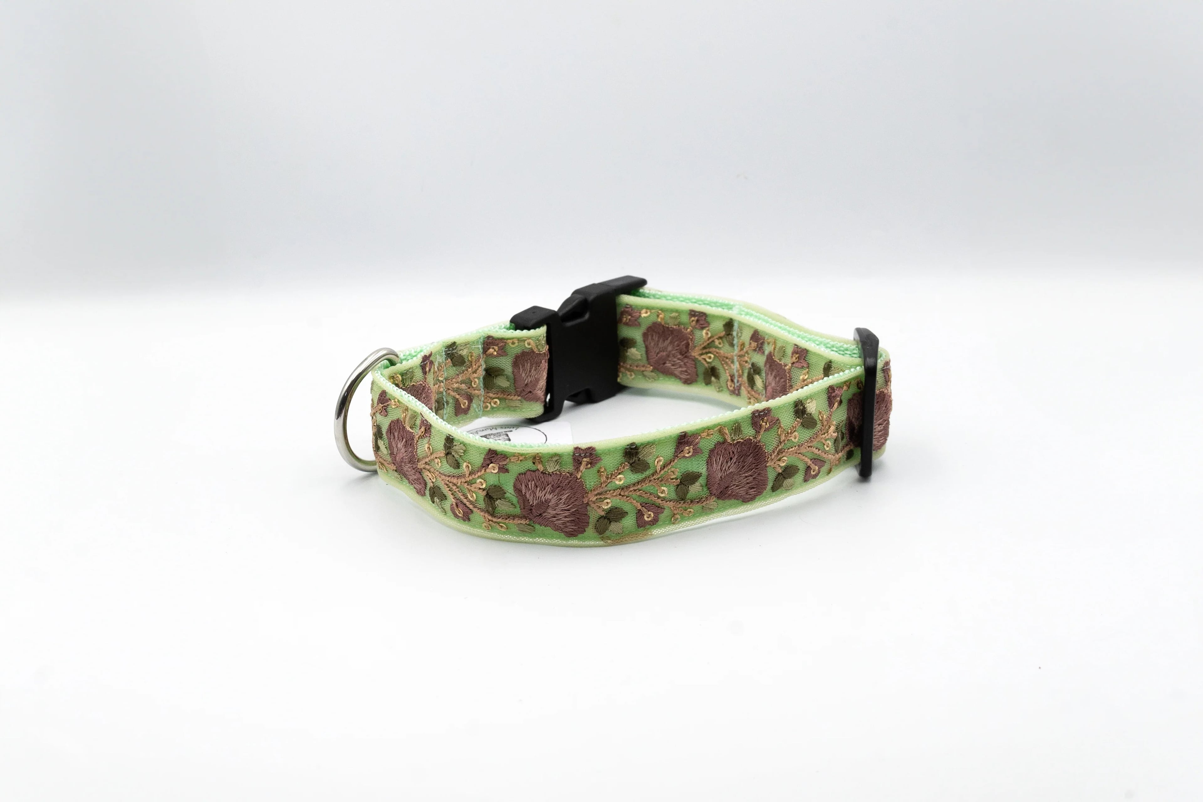 Collier "Fleur", Luas Manufaktur, Lommiswil, image 1 | Mimelis