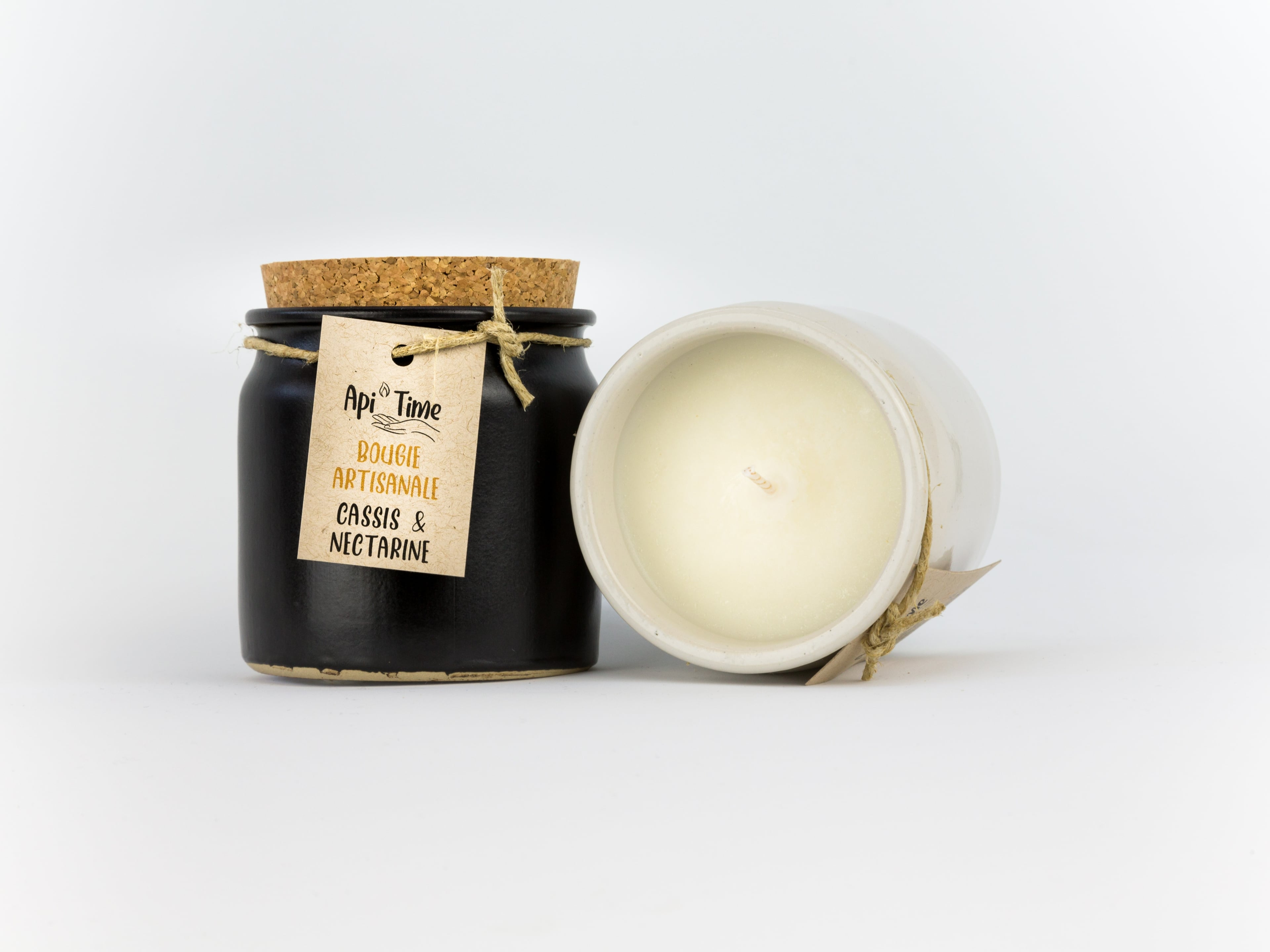 Bougies en pot céramique, parfum Cassis & Nectarine, Le Goût du Miel, Courtepin, image 1 | Mimelis