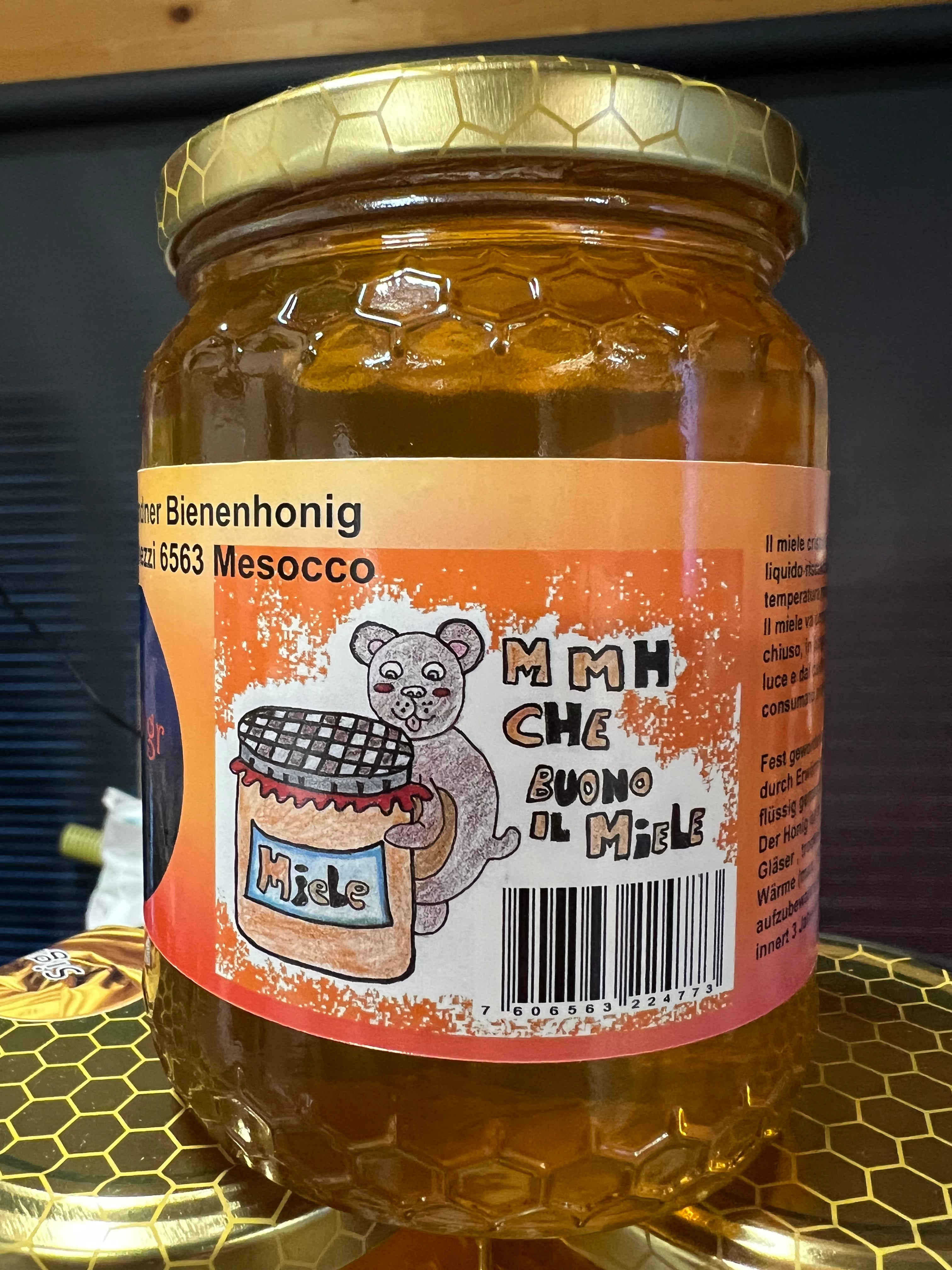 Apicoltura di Seghezzi John, producteur à Mesocco canton de Grisons en Suisse,  image 5