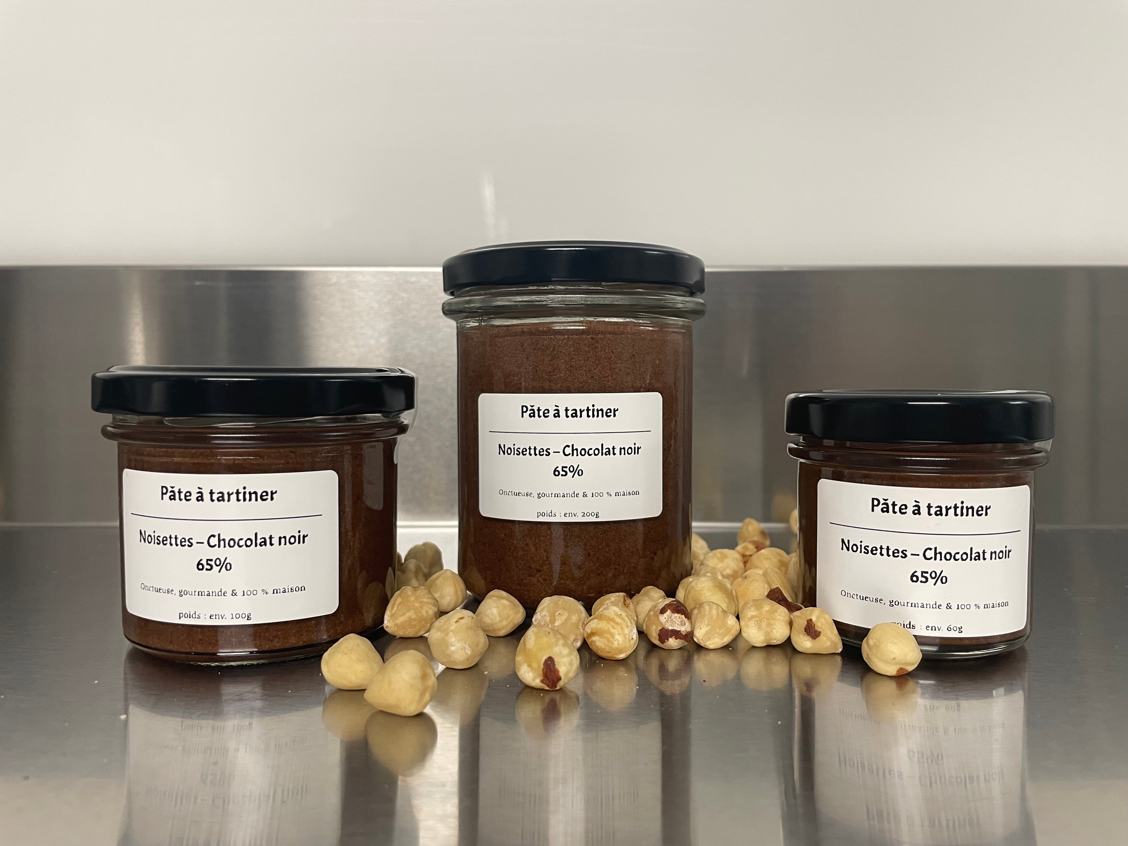 L'Aveline Chocolaterie, produttore nel Bussy FR canton Friburgo in Svizzera,  foto 12