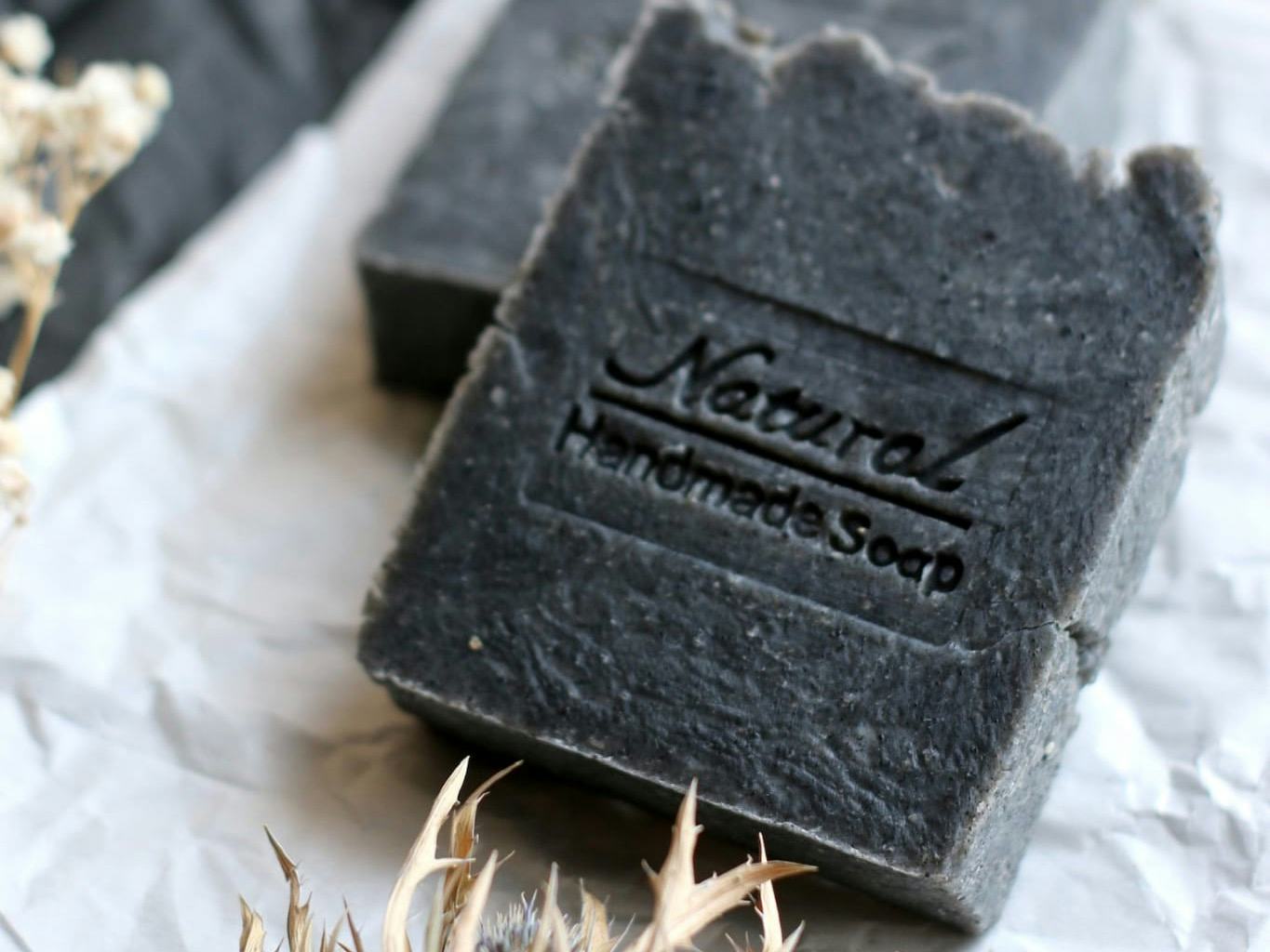 Ylang-ylang & Bergamot Handmade soap, Quantum Satis Workshop, Uetikon am See, image 3 | Mimelis