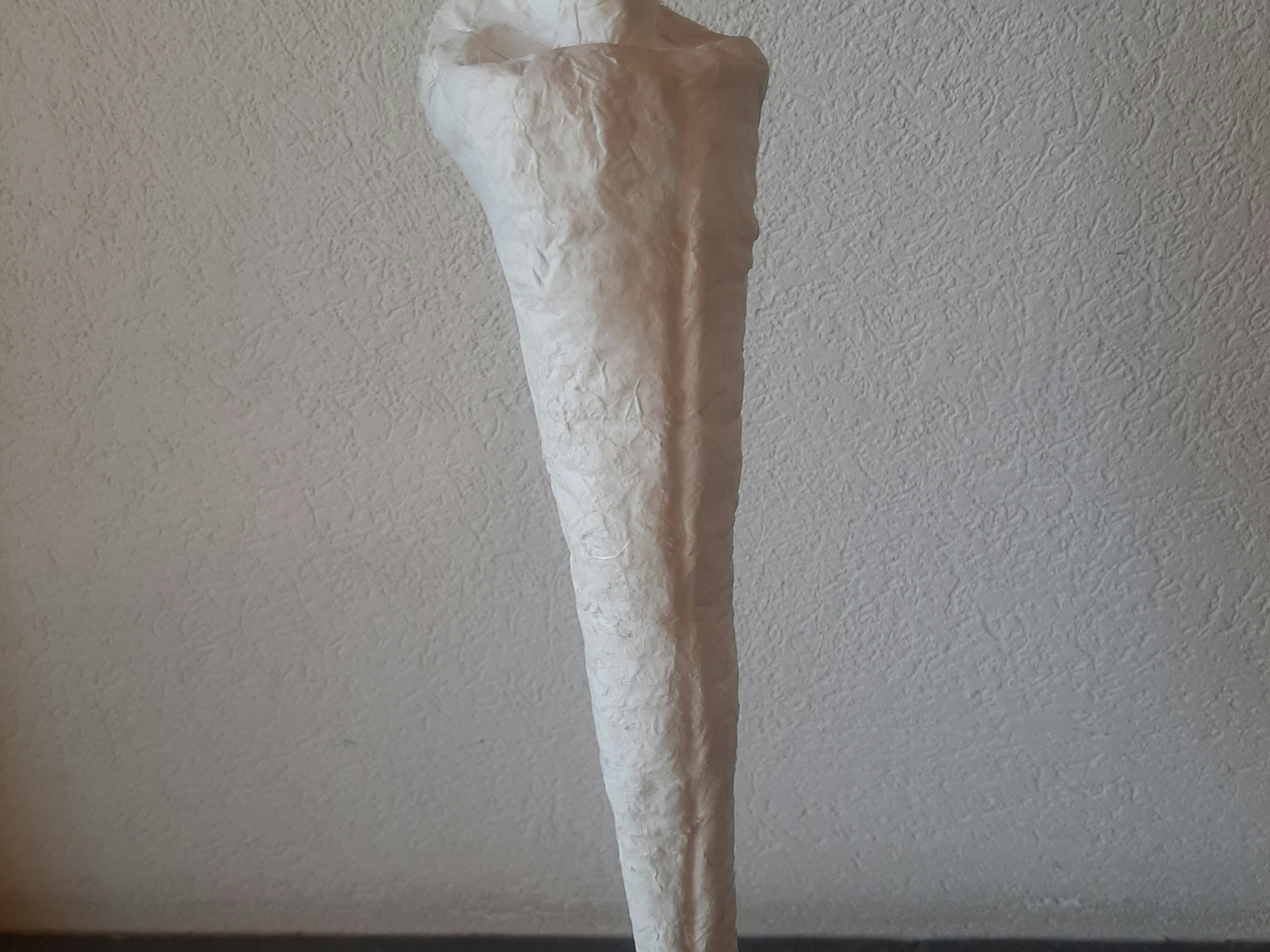 Statue de papier blanc, Com Créations, Vétroz, image 3 | Mimelis